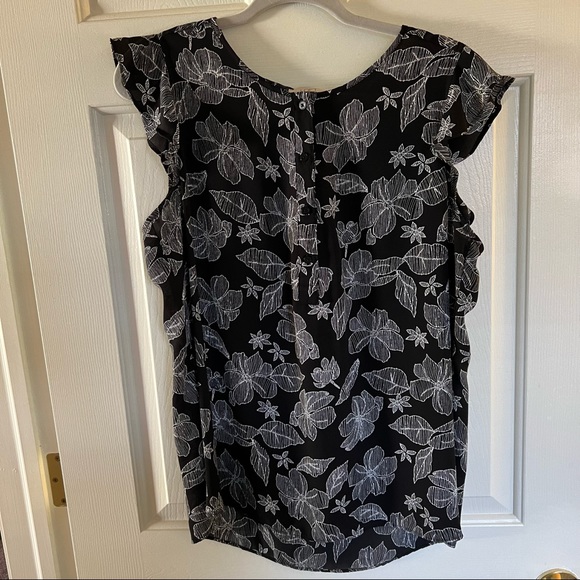 LOFT Outlet Floral Sleeveless Blouse with Ruffle Detail - Picture 1 of 3